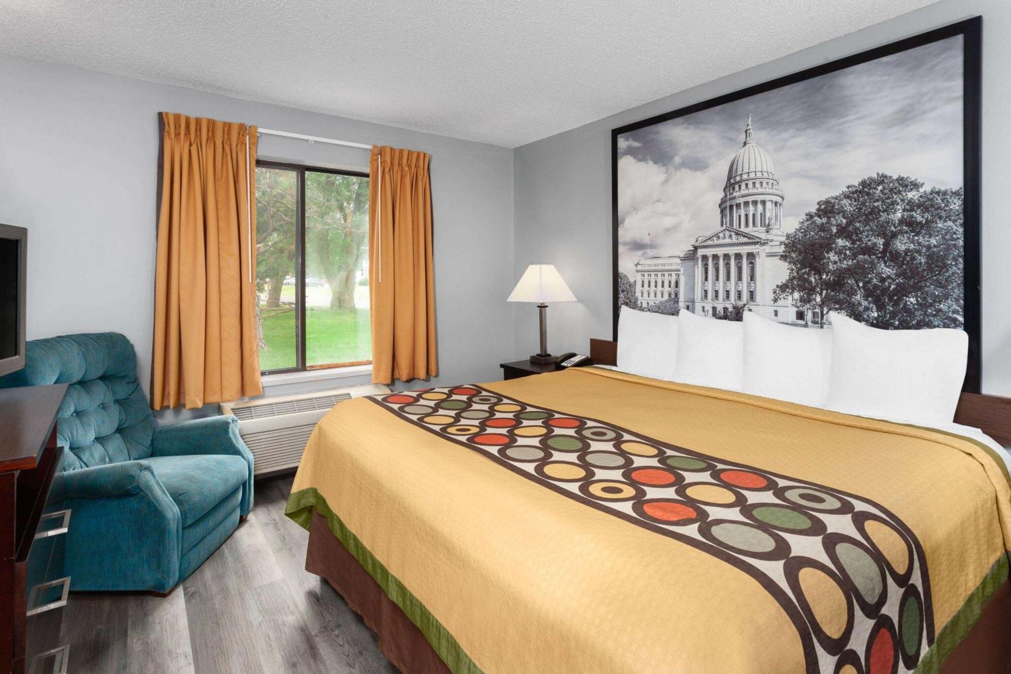 ซูเปอร์ 8 บาย วินด์แฮม ซันแพรรี/เมดิสัน อีสต์ Motel Sun Prairie ภายนอก รูปภาพ